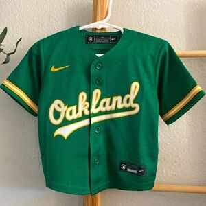 Nike MLB 2T boys A’s jersey.